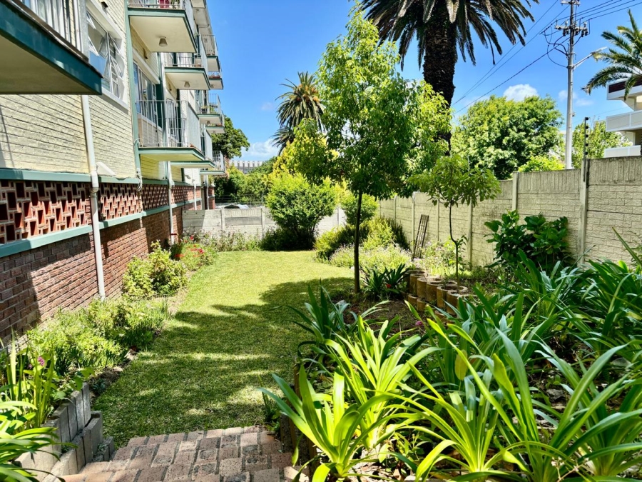 3 Bedroom Property for Sale in Wynberg Upper Western Cape